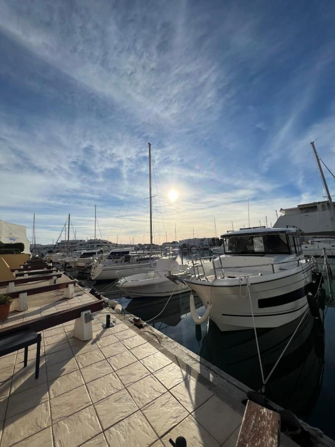 La Marina De Lairan 2 Chambres Terrasse Vue Port De Plaisance Le Grau-du-Roi Exterior photo